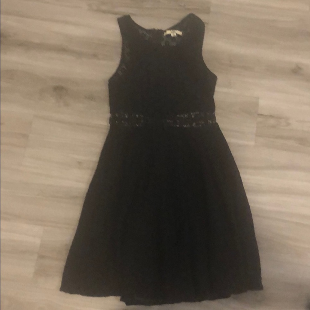 Black dress lace cutout